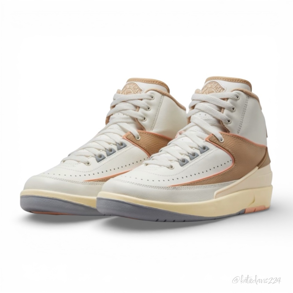Women's Nike Air Jordan 2 Retro ‘Sunset Haze’, US 7, Style: DX4400-118, NWOB